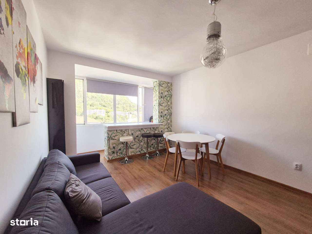 Apartament cu 2 camere, ultracentral, Piatra Neamț-4