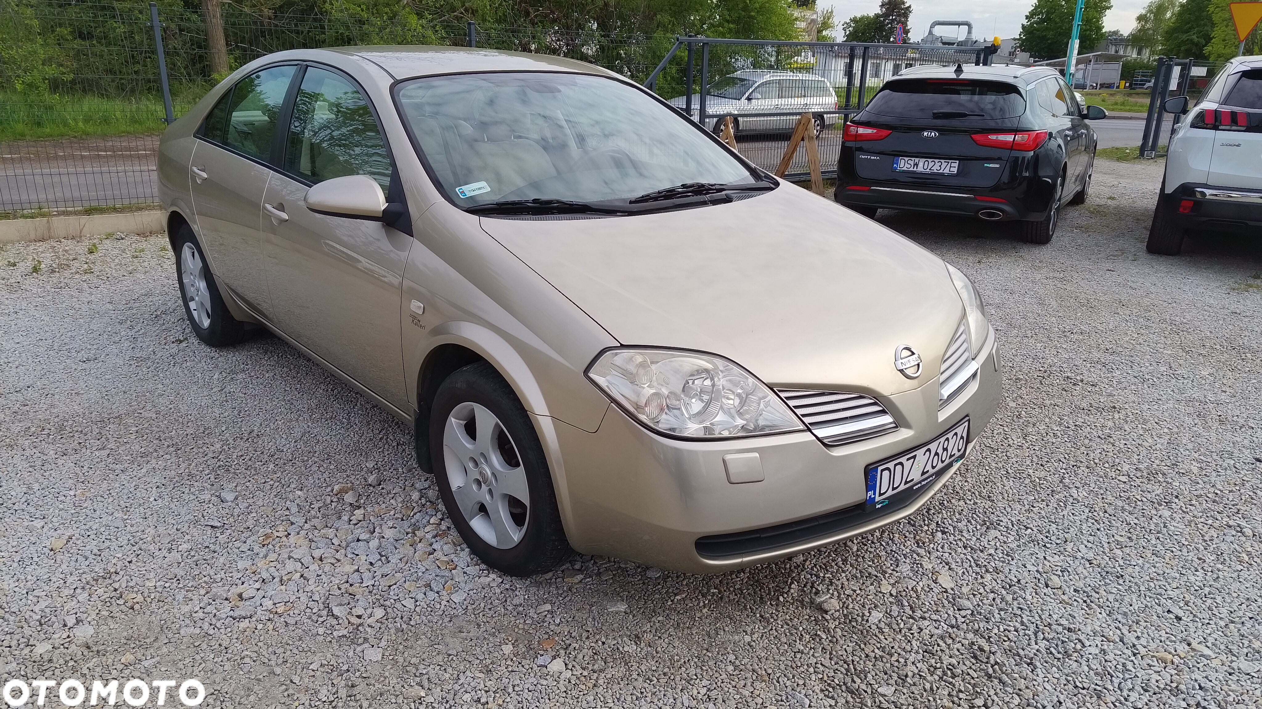 Nissan Primera 1.8 Visia + - 2