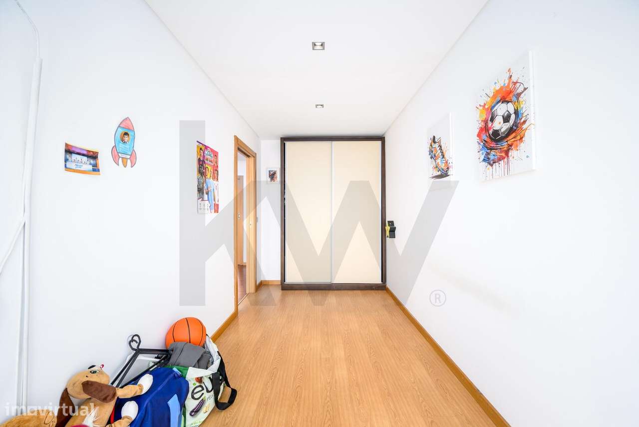 Apartamento T2+1 no centro de Valongo | 2 Frentes-12