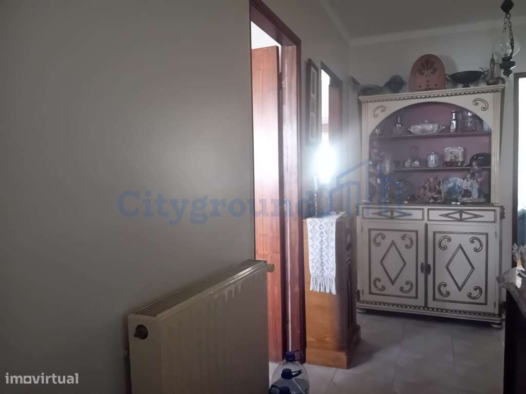 Apartamento T3 com suíte, centro de Fátima-8