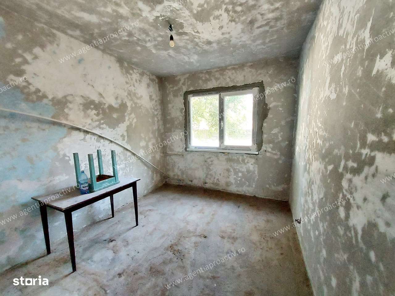 Apartament 3 camere, etaj 1, la doi pași de strada principală - Imagine principală: 2/8