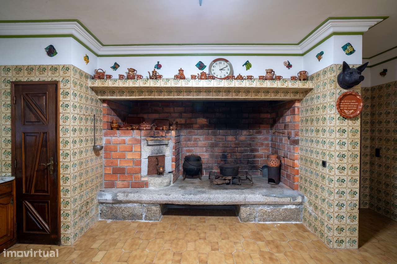 Moradia T7 com jardim e garagem – Vila de Punhe, Viana do Castelo-8