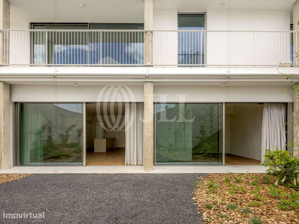 Apartamento T2, com garagem, no Condomínio Atlier, Lisboa - Grande imagem: 3/44