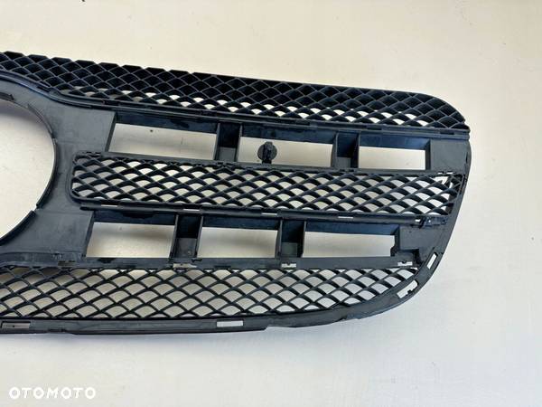 MERCEDES GLA 1 I X156 W156 13-19R GRILL ATRAPA CHŁODNICY A1568880360 - 11