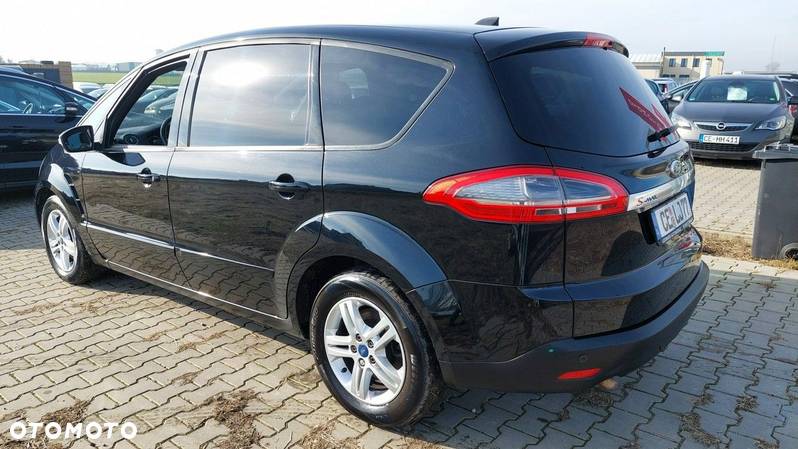 Ford S-Max 2.0 TDCi DPF Titanium - 18