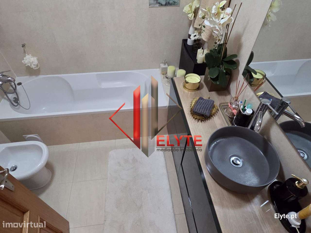 Apartamento T4 com Lugar de Garagem-25