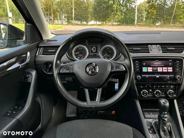 Skoda Octavia 2.0 TDI Style DSG - 18