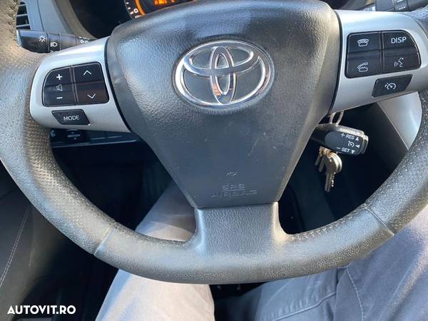 Toyota Auris 2.0 D-4D Edition - 19