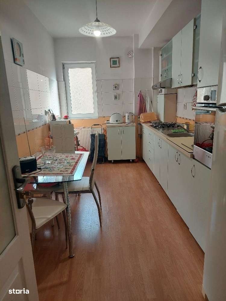 Apartament cu 3 cam. zona CENTRALA - STRAND la et:2-8