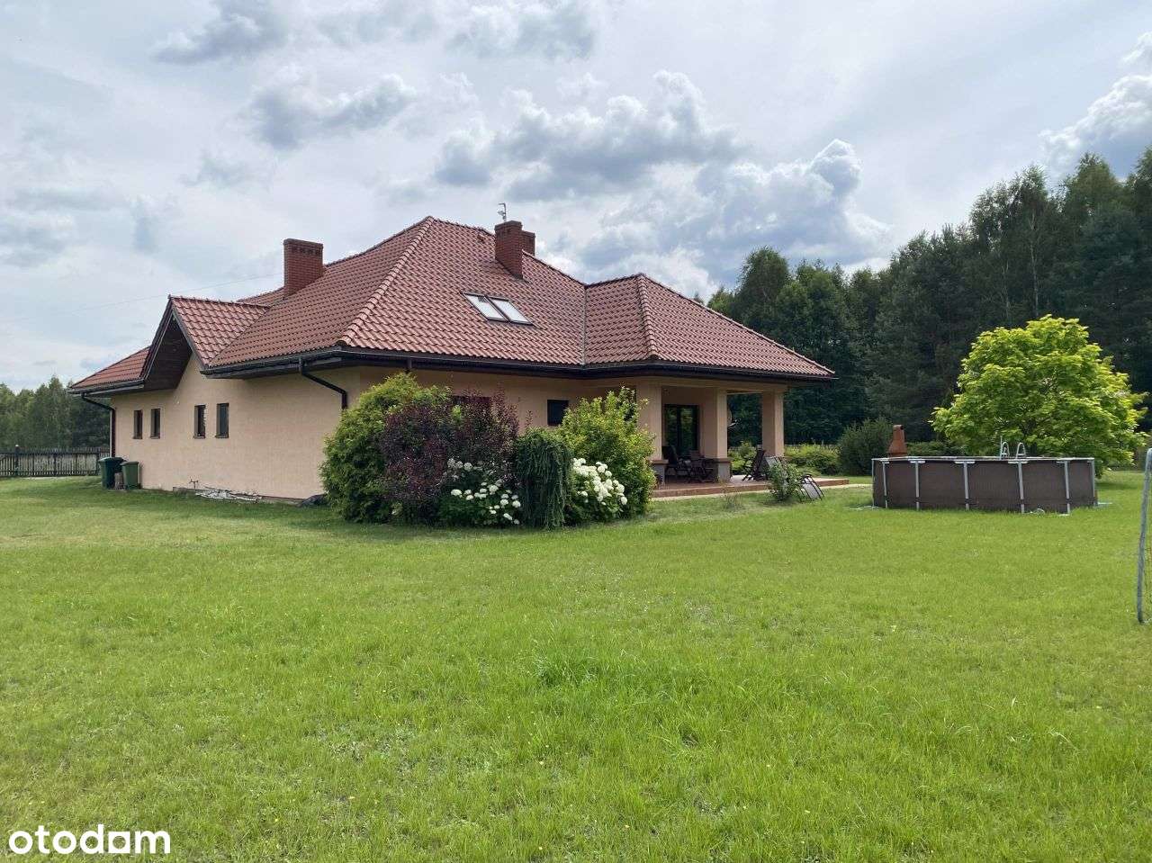 Piękny dom 234 m2, dużą 3 ha działką, gmina Brok.-2