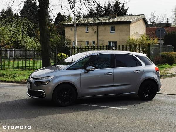 Citroën C4 Picasso 1.2 PureTech Attraction - 6