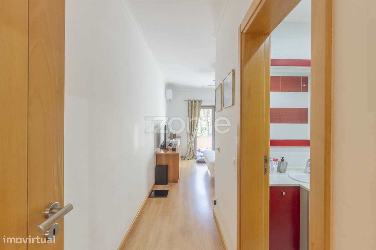 Apartamento T2 em Condomínio-8