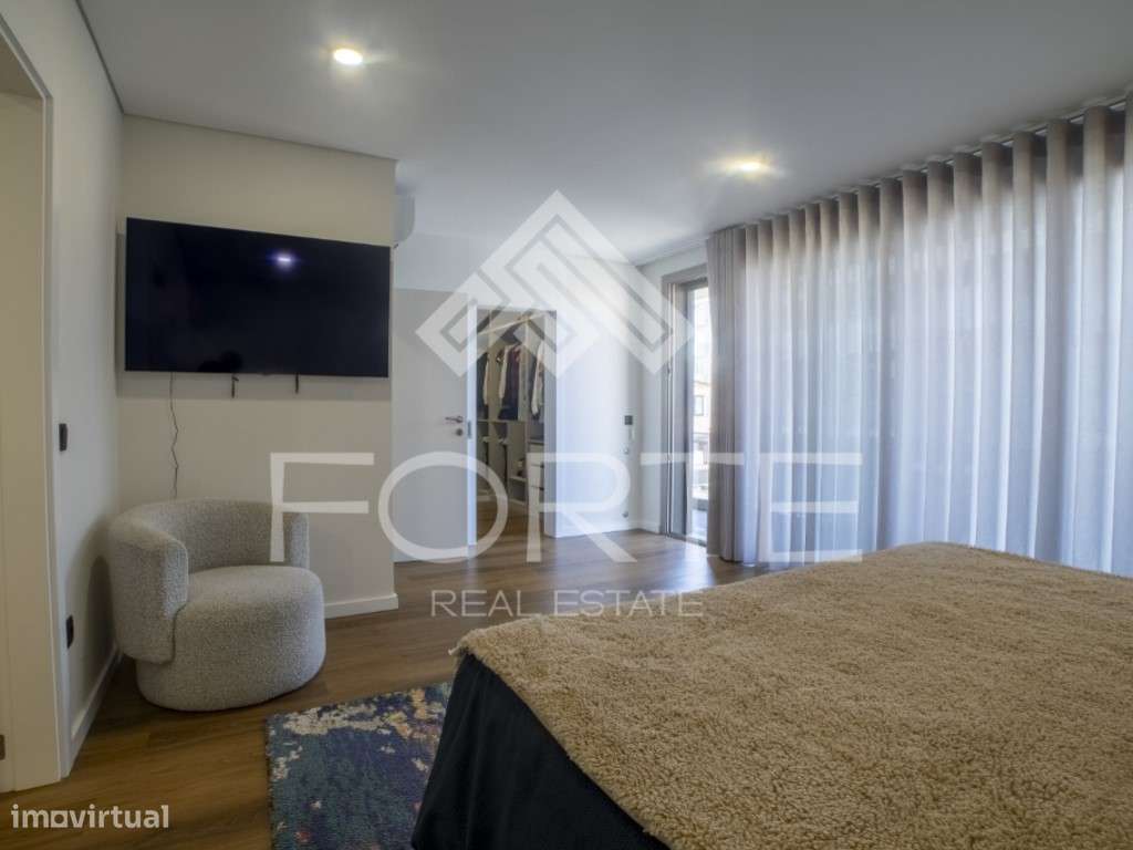 Moradia T4 - Praia de Esmoriz-15