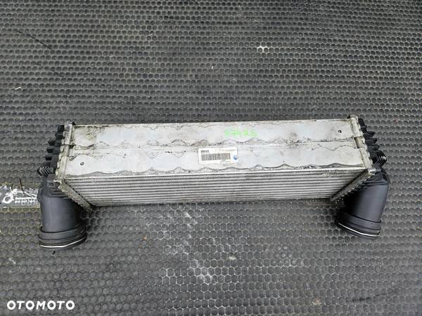 Intercooler Chłodnica Powietrza Turbiny 3.0 D BMW X5 E70 X6 E71 - 17