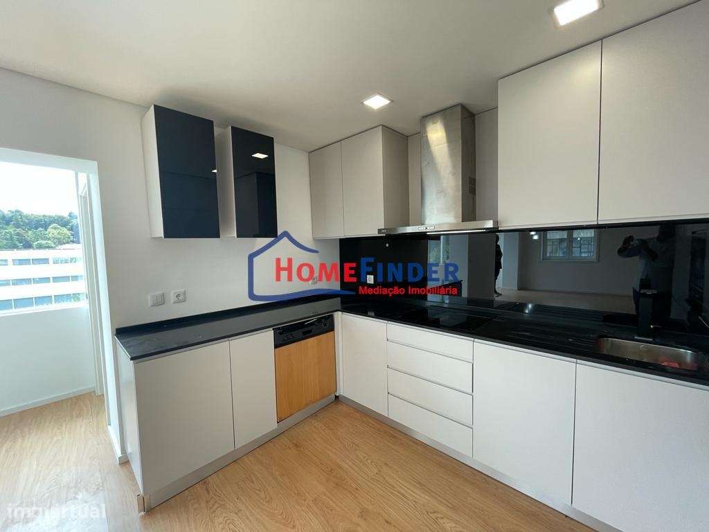 Apartamento T2 Duplex no Centro da Cidade de Braga - Grande imagem: 3/28