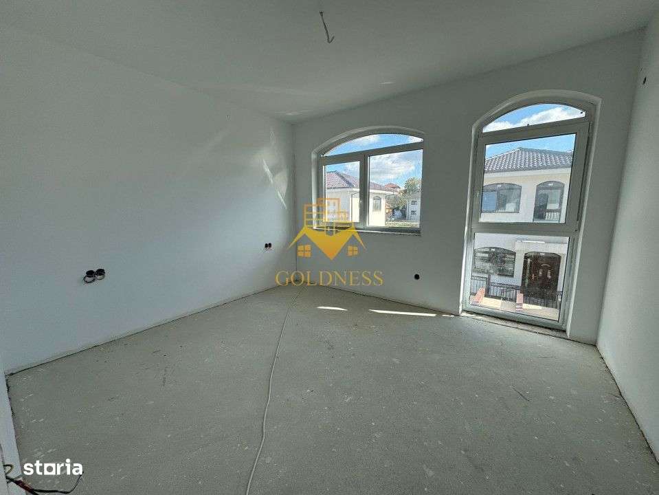 Casa 4 Camere Semifinisata, 2 Garaje, Curte 450mp, Terase 93mp, Dezmir - Imagine principală: 5/11