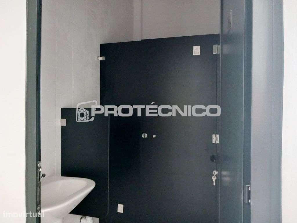 Armazém c/ 300m2 – Z. I. Cacia - Grande imagem: 4/8