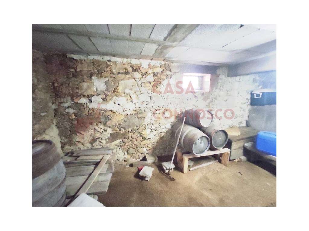 Moradia M4 com vistas fantásticas-26