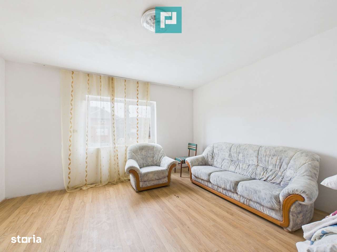 Casă modernă P+1, cu magazin, lângă orașul Sebiș-11