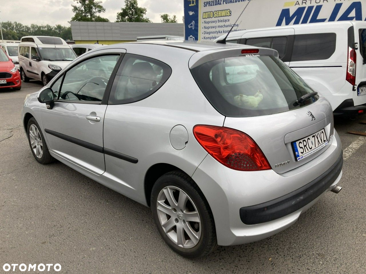 Peugeot 207 - 4