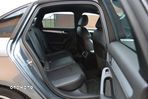 Audi A4 2.0 TDI DPF clean diesel multitronic S line Sportpaket - 8