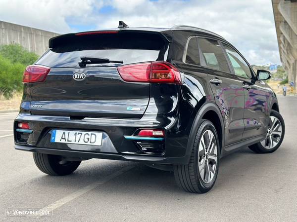 Kia e-Niro EV 64kWh - 26