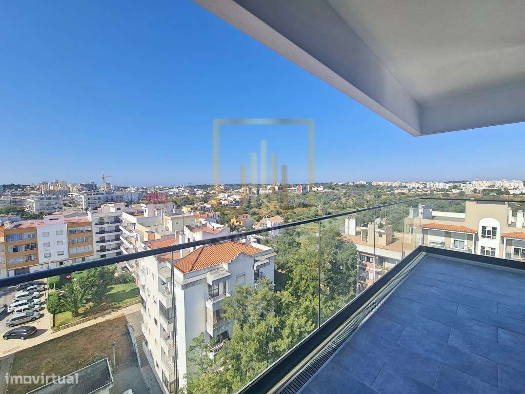 T4, Novo, último piso, em Fojo, Portimão-12