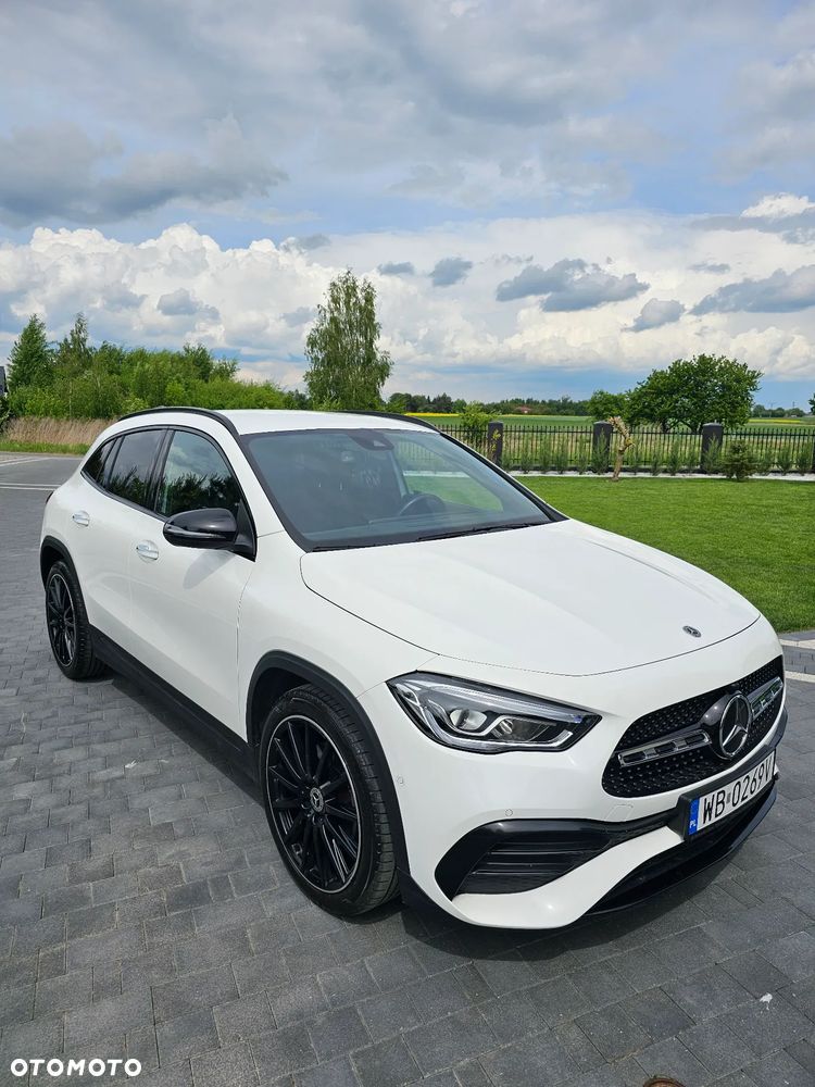 Mercedes - Benz GLA