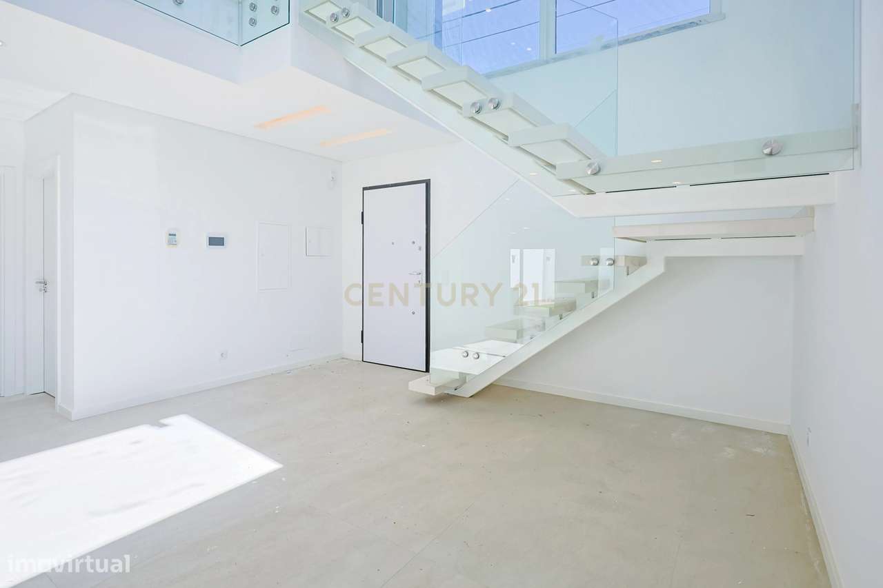 Moradia T4 Nova Charneca de Caparica - Grande imagem: 4/60