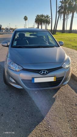 Hyundai i20 1.1 CRDi Access+Bluetooth - 5