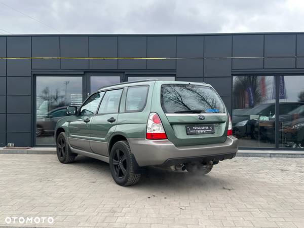 Subaru Forester 2.0 X - 12