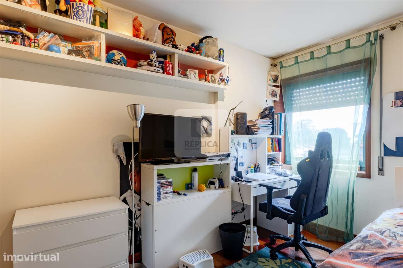 Apartamento T2 no Alto da Boa Nova, Leça da Palmeira-21