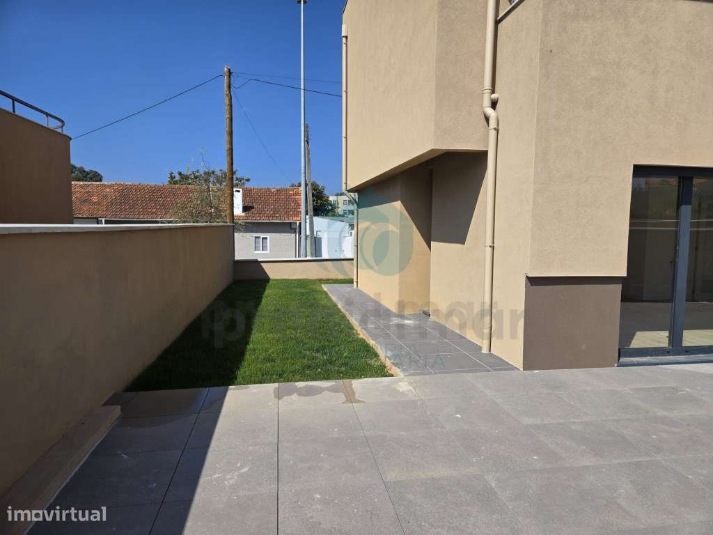 Moradia T3 Villas de Nazarães, Madalena-19