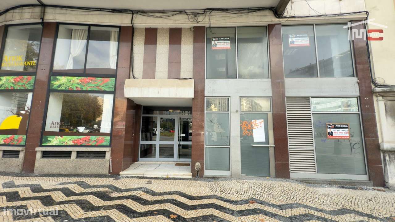 Fantástica Loja 3 Pisos Situada junto à Rotunda do Campo Grande - E... - Grande imagem: 3/38