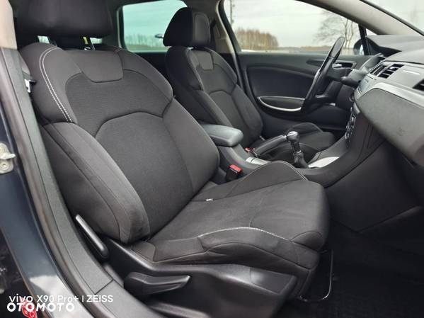 Citroën C5 2.0i 16V Exclusive - 11