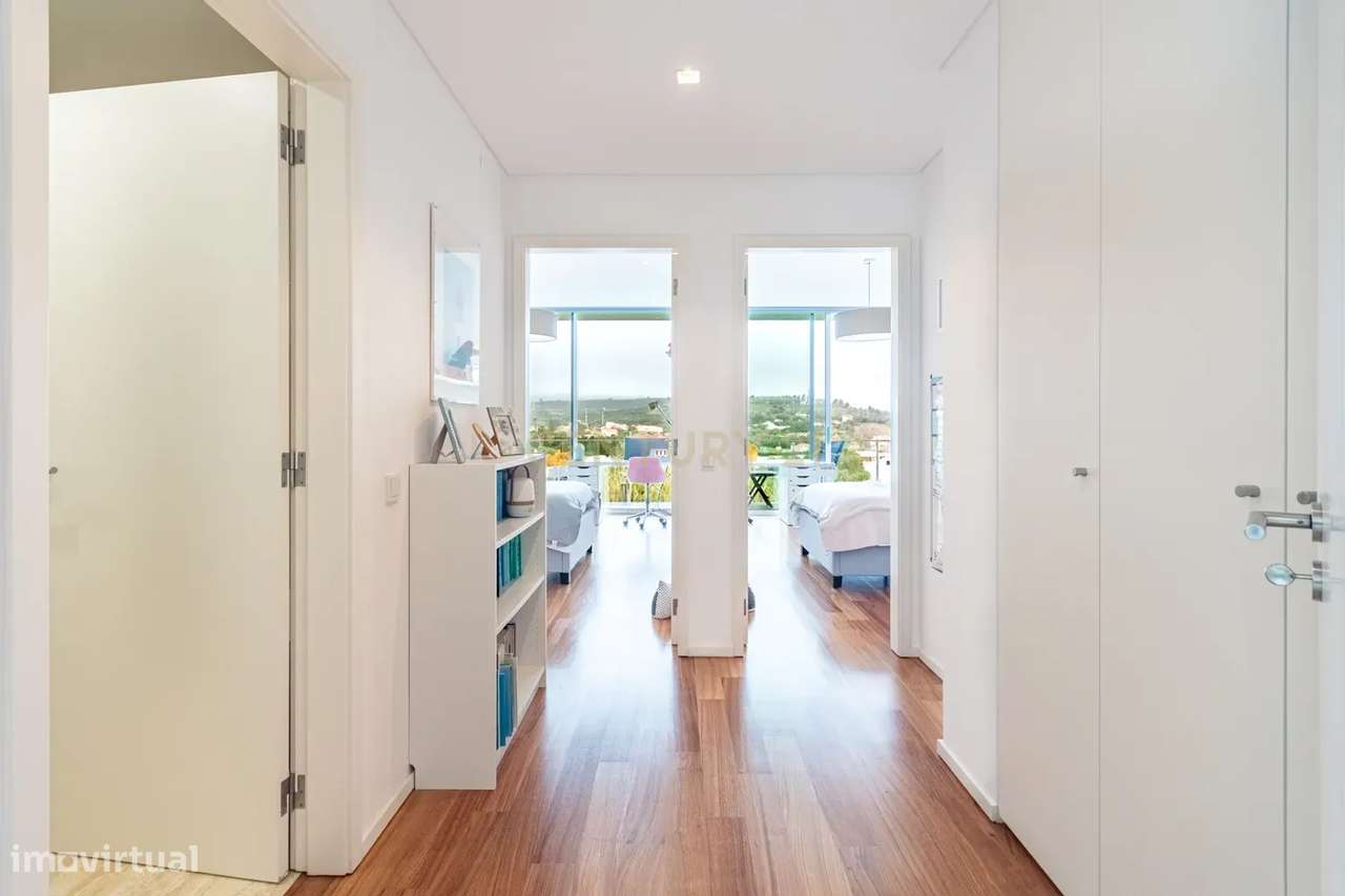 Pena Design Village | Moradia T4 com piscina aquecida a Arte de Viver-36