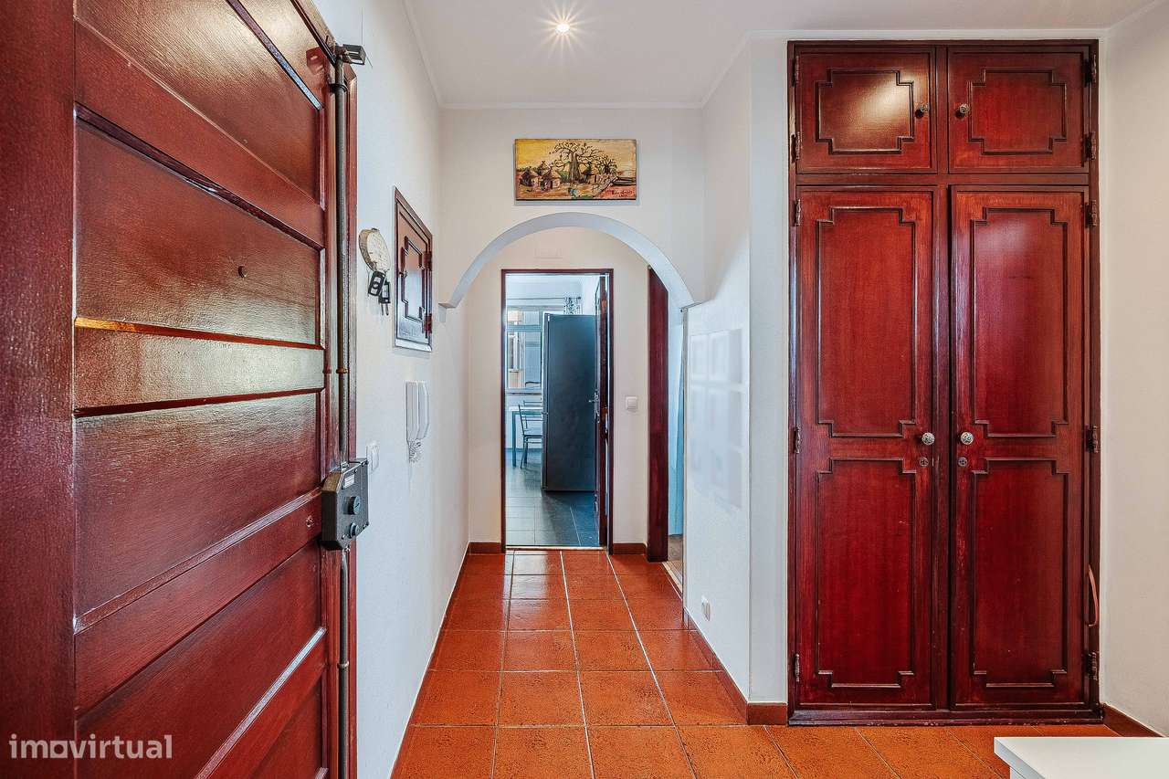 T2 totalmente remodelado no Cacém-32