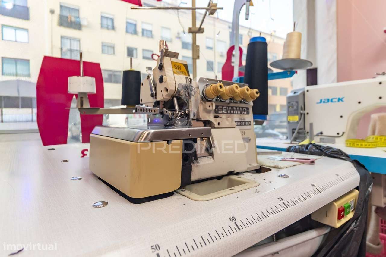 Loja Comercial à Venda - Boa Localização - Quinta do Conde. - Grande imagem: 3/23