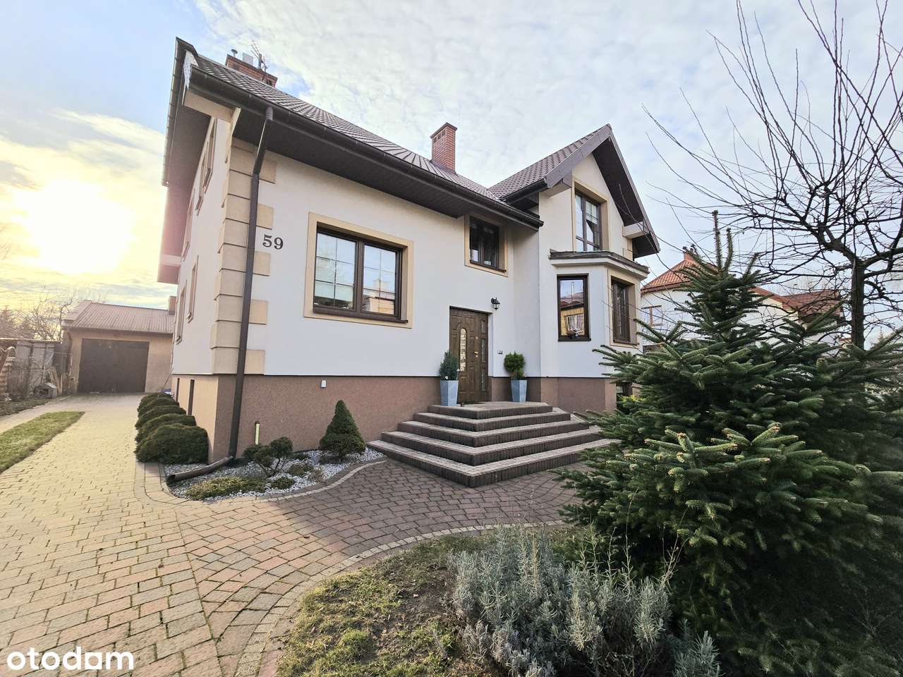 Wyjątkowy, wolnostojacy dom - Pełny obrazek: 3/5