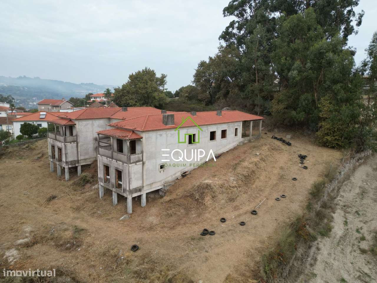 Terreno para construção (com moradia  T-5, construída em grosso), e - Grande imagem: 5/52