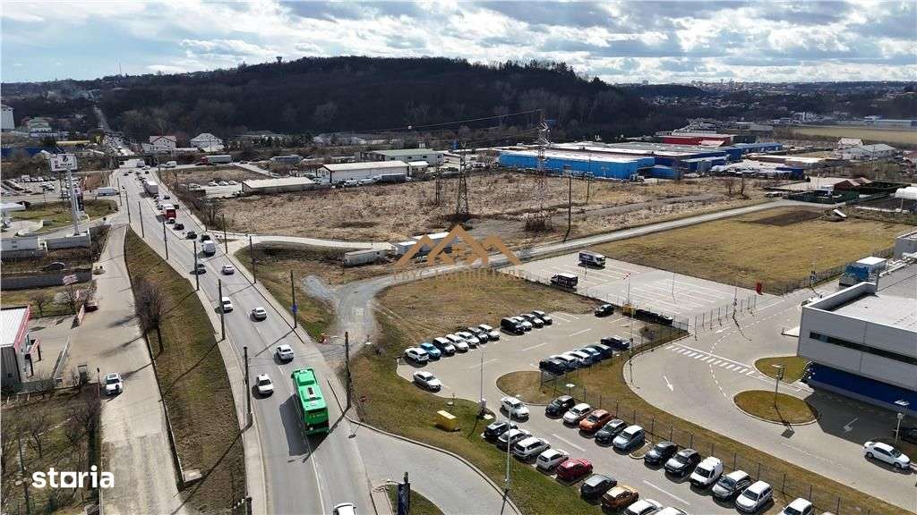 Se inchiriatza | Teren | Zona cu trafic | 1500mp - Imagine principală: 3/6