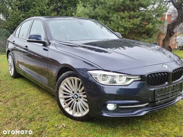 BMW Seria 3 320i Touring Luxury Line - 4