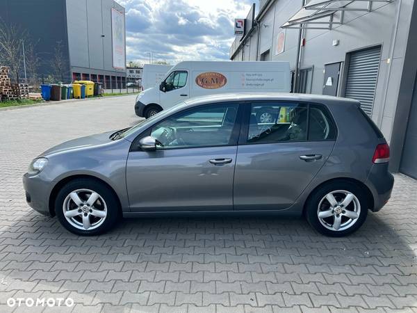 Volkswagen Golf 1.6 TDI BlueMotion Technology Comfortline - 2