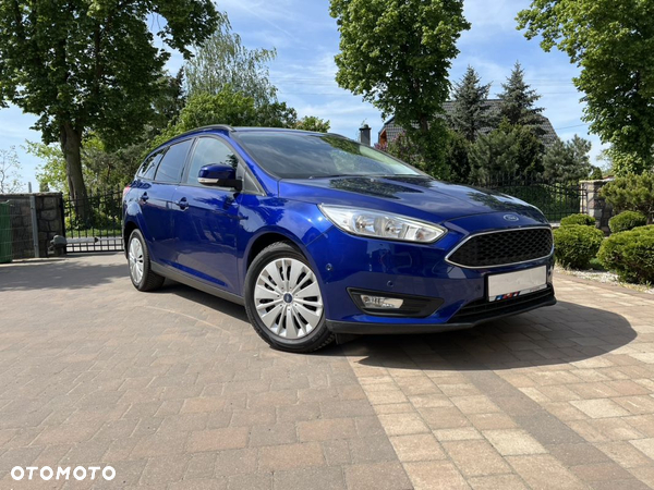 Ford Focus 1.5 TDCi SYNC Edition PowerShift - 22