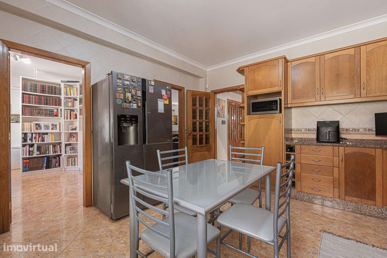 MORADIA T5 | BAIRRO DAS ARROTEIAS – CANEÇAS, ODIVELAS-19
