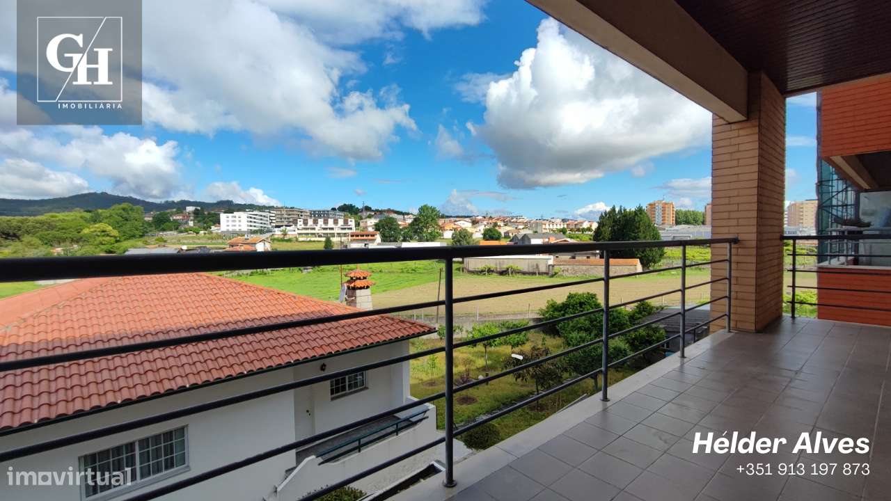 Apartamento T2 em Calendário com garagem fechada-30