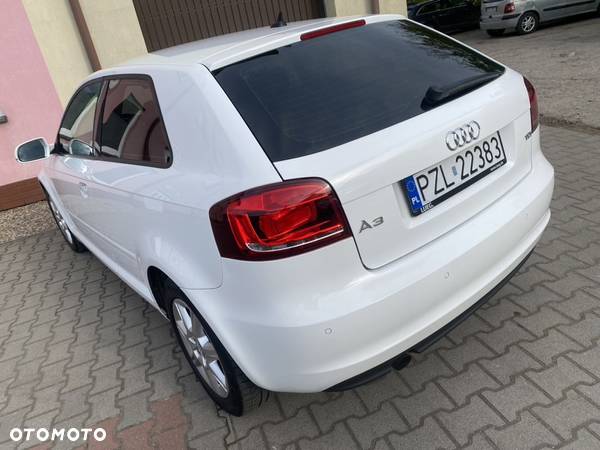 Audi A3 2.0 TDI DPF Ambiente - 15