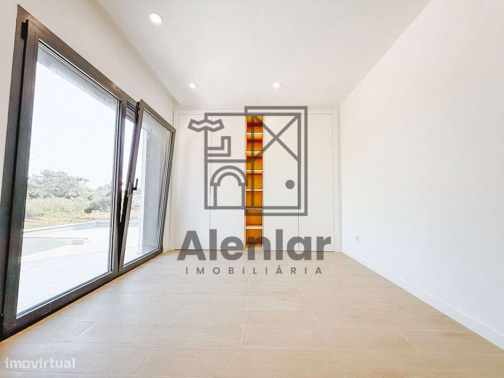 NOVA Moradia V4 a 800 metros da praia NOVA-44