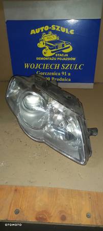 Lampa przednia prawa VW Passat B6 UK - 1