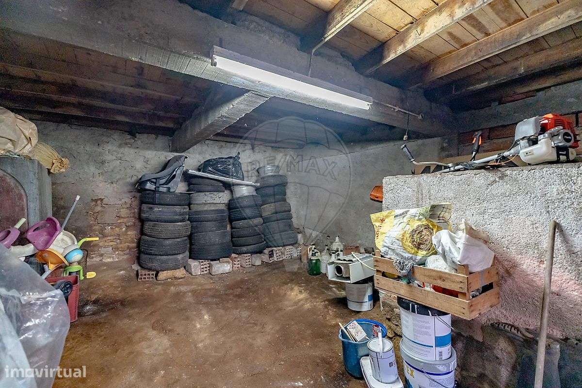 Moradia T1 para venda-16